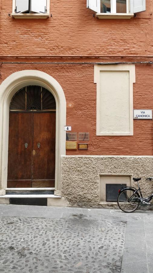 Canonica Suites Bolonia Zewnętrze zdjęcie